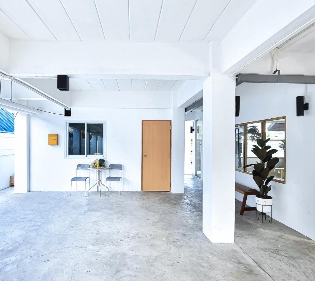 The Zai Apartment Ban Krathum Lom Exterior foto